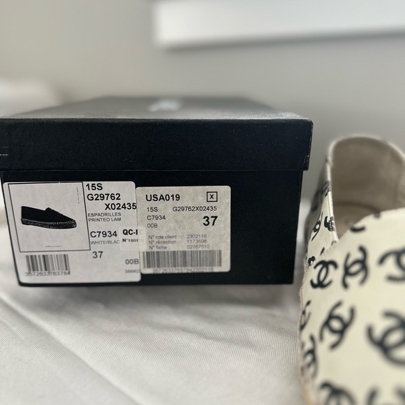 Chanel Espadrille Printed Lamb size 37 - Picture 4 of 6
